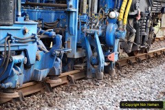 044.2020-02-05-Around-the-SR.-38-Tamper-at-work-between-Harmand-X-and-Quarr-Farm-Crossing.-