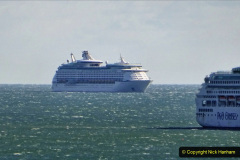 003.2020-09-25-Poole-Bay.-3-I-saw-5-ships-come-sailing-in.-