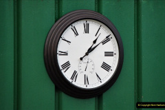 121.2021-12-18-Wessex-Bell-Christmas-Lunch-Train-other-SR-items.-121-Wessex-Bell.-