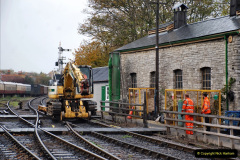 032.2021-11-10-Track-Gang-work-at-Corfe-Castle-plus-Swanage-Norden.-32-