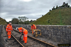 096.2021-11-10-Track-Gang-work-at-Corfe-Castle-plus-Swanage-Norden.-96-