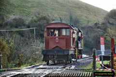 007.2021-11-17-The-Track-Gang-Gate-Crashing-at-Corfe-Castle.-7-On-the-waqy-to-Corfe-Castlw-via-the-chain-ferry.-