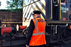 054.2021-09-15-Early-AM-Eddystone-bogie-change.-54-