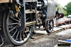 094.2021-10-22-One-loco-in-80078-and-one-loco-out-80104.-94-Corfe-Castle.-