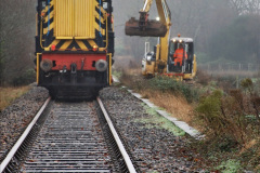 048.2022-01-11-Corfe-Castle-station-track-renewal.-DAY-2-Spoil-dump-and-track-work.-48-