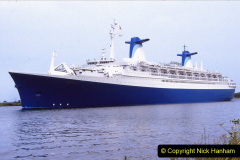 100.2022-June-21-Cruise-ships-from-1950-to-2022.-100-
