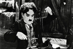 070.2023-04-18-Charlie-Chaplin.-70-