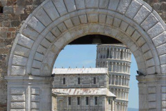 053.2023-08-09-The-Leaning-Tower-of-Pisa-850-Years-Old.-53-