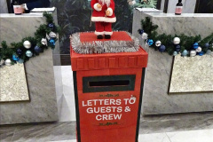 027.2023-12-08-MV-Spirit-of-Adventure-Xmas-Decorations.-27-