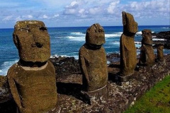 035.2023-01-26-Easter-Island-Men.-35-Your-Hosts-small-collection-of-Easter-island-men.-