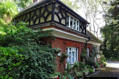 053.2023-07-25-Local-walk-from-Home-to-Evening-Hill-Poole-Dorset-and-return-to-Home.-53-