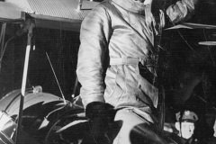 3rd January 1931:  British aviator, Amy Johnson, on her arrival at Tempelhof airport, Berlin, on the first leg of her solo flight to China via Siberia.  (Photo by Hulton Archive/Getty Images)