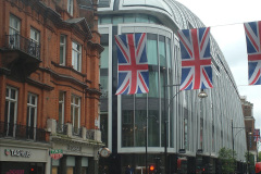 136.2023-06-06-London-Visit-Day-3.-136-St.-Pancras-to-Victoria-Coach-Station.-