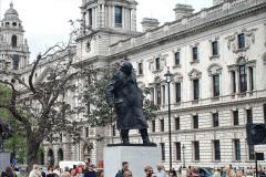 169.2023-06-05-London-Visit-Day-2.-169-London-Eye-to-Victoria.-