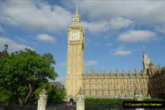 363.2023-06-05-London-Visit-Day-2.-363-24-Bus-ride-to-Warren-Street-and-return-to-our-hotel-in-Pimlico.-