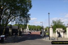 086.2023-06-05-London.-86-Bridgits-Bakery-Afternoon-Tea-and-London-sightseeing-tour-on-RM-Bus.-