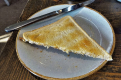 004.2023-03-23-Wiltshire-Holiday-day-two-Bradford-on-Avon-and-the-Kennet-and-Avon-Canal.-4-