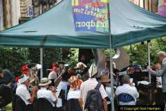 265.2023-08-02-Bridport-Dorset-Hat-Festival.-265-