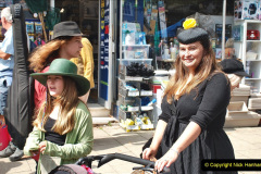 281.2023-08-02-Bridport-Dorset-Hat-Festival.-281-