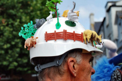 310.2023-08-02-Bridport-Dorset-Hat-Festival.-310-