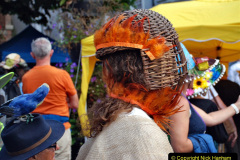320.2023-08-02-Bridport-Dorset-Hat-Festival.-320-