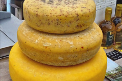 300.2023-09-10-Sturminster-Newton-Cheese-Festival-and-the-town.-300-