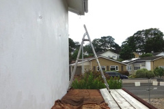 006.2024-08-12-to-14-Your-Host-replaces-the-house-gutter.-6-