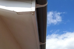 023.2024-08-12-to-14-Your-Host-replaces-the-house-gutter.-23-