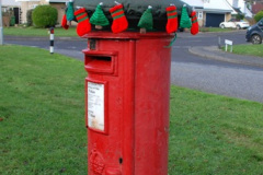 069.2024-12-14-St.-Aldhelms-Church-Christmas-Trees-Branksome-Poole-Dorset-Pillar-Box-Topper.-69-