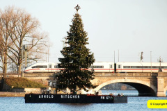 065.2024-12-20-Queen-Anne-Xmas-Markets.-Hamburg-Germany.-65-