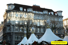106.2024-12-20-Queen-Anne-Xmas-Markets.-Hamburg-Germany.-106-