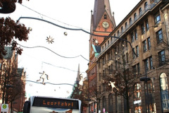121.2024-12-20-Queen-Anne-Xmas-Markets.-Hamburg-Germany.-121-