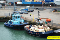 163.2024-12-15-to-22-Queen-Anne-Xmas-Markets-Poole-to-Southampton.-163-