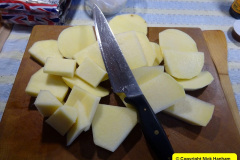 008.2024-12-24-Twas-Xmas-Eve-in-the-Work-House.-Your-Host-cooks-a-stew.-8-