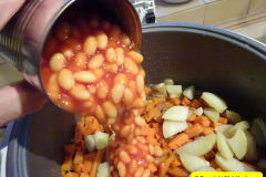 043.2024-12-24-Twas-Xmas-Eve-in-the-Work-House.-Your-Host-cooks-a-stew.-43-