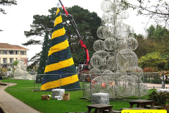 027.2024-11-05-Bournemouth-for-lunch-and-Christmas-being-set-up.-27-