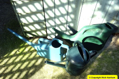 025.2024-10-27-A-Poole-Garden-in-Late-Autumn.-25-